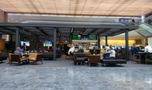 Chicago Hyatt Regency Lobby (bottom) and Big Bar (top) 